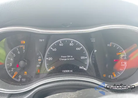 2015 Jeep Grand Cherokee Altitude из США, поврежденный, VIN 1C4RJFAG1FC226526